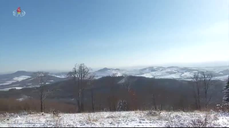 항일혁명의 자욱따라 동북산야 9천리