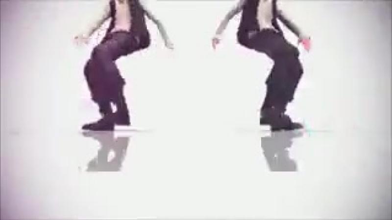 Атака Титанов-танцы.mp4