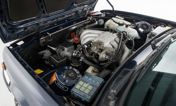 Очень редкие : Alpina C1 2.3 (E30) 198385 Двигатель: 2.3 R6 Мощность: 170 л.с. при 6 000 об/мин Крутящий момент: 255 Нм при 5 000 об/мин Трансмиссия: Механика 5 ступ. Макс. скорость: 213 км/ч