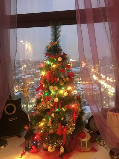 Старый Арбат 17 000 - место в комнате<br>Без комиссии <br>Без залога <br>Только для девушек<br>Можно вдвоем - втроём <br>Кровати можно поменять под жильца/жильцов<br>В квартире есть:<br>- Wi-Fi<br>- Регулярная уборка<br>- Утюг/гладильная доска<br>- Постельное белье и полотенце<br>- Фен <br>- Стиральная машина<br>- Плита<br>- Холодильник<br>- Эл. чайник<br>- Куллер <br>- Посуда (включая посуду для готовки)<br>- Парковка (доп услуга)<br><br>Строго для вежливых и аккуратных.<br>Строго для граждан РФ.<br>Строго работающих и платёжеспособных .<br>Контактный телефон: <br>+7 (962) 963-78-78 - фото Фото: Старый Арбат 17 000 - место в комнате<br>Без комиссии <br>Без залога <br>Только для девушек<br>Можно вдвоем - втроём <br>Кровати можно поменять под жильца/жильцов<br>В квартире есть:<br>- Wi-Fi<br>- Регулярная уборка<br>- Утюг/гладильная доска<br>- Постельное белье и полотенце<br>- Фен <br>- Стиральная машина<br>- Плита<br>- Холодильник<br>- Эл. чайник<br>- Куллер <br>- Посуда (включая посуду для готовки)<br>- Парковка (доп услуга)<br><br>Строго для вежливых и аккуратных.<br>Строго для граждан РФ.<br>Строго работающих и платёжеспособных .<br>Контактный телефон: <br>+7 (962) 963-78-78