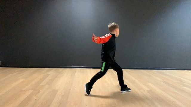 Dance_studio_kingz video