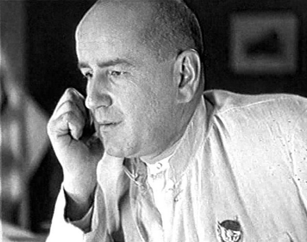 7 октября 1939 года в совсем молодом возрасте оборвалась жизнь гениального актёра Бориса Васильевича Щукина — не выдержало сердце... 