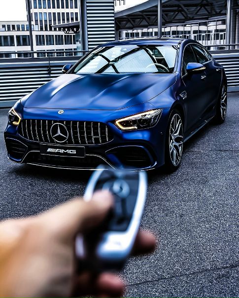 Mercedes-AMG GT63 S