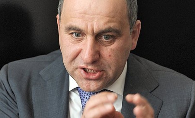 Темрезов рассказал, что даст толчок к развитию малого и среднего бизнеса в КЧР