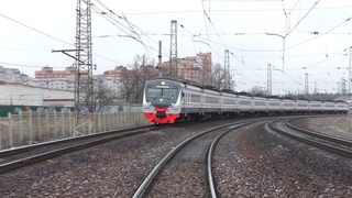Электропоезд ЭД4М-0486 ЦППК станция Лесной Городок
