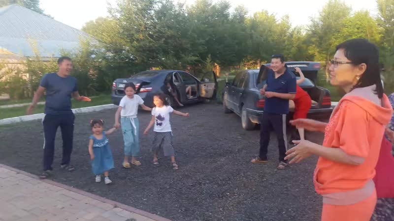 медина 1 жас