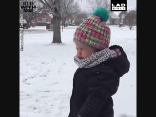 Моё отношение к снегу в одном видео