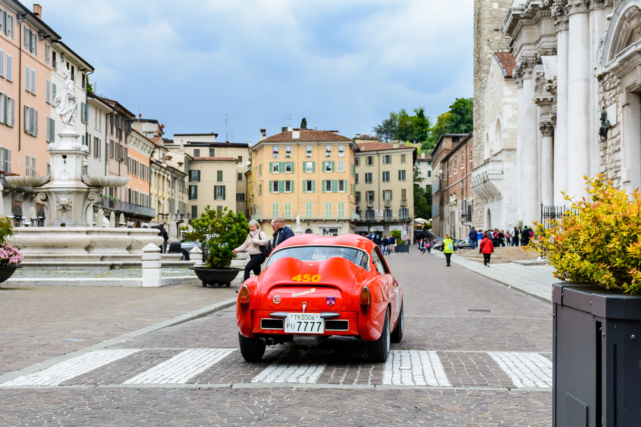 Mille Miglia 2019 porsche,bristol,италия,aston martin,abarth,buick,bentley,oldsmobile,fiat,ferrari,austin healey,bugatti,riley,lancia,jaguar,ралли,mercedes-benz,healey,ac,lagonda,talbot