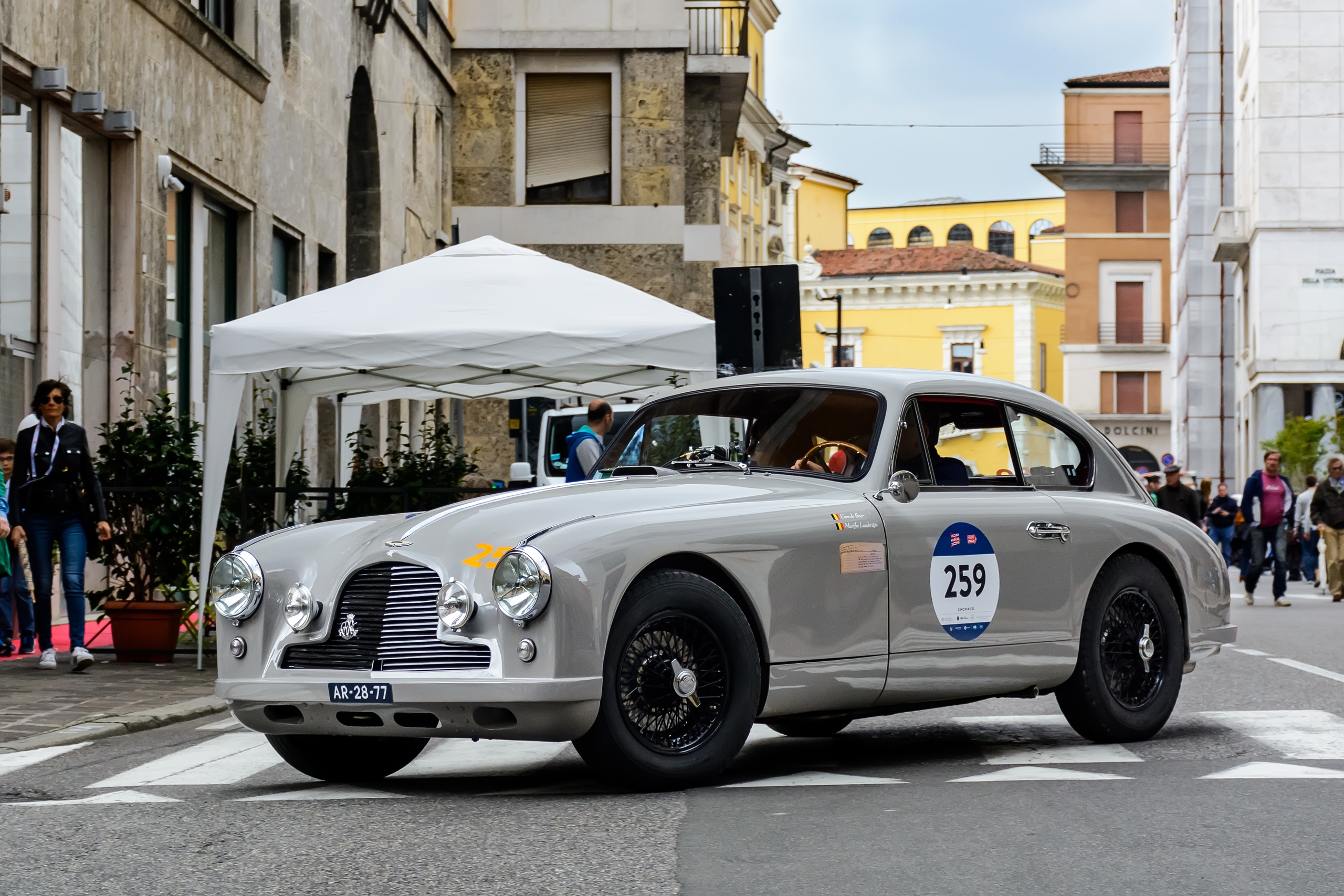 Mille Miglia 2019 porsche,bristol,италия,aston martin,abarth,buick,bentley,oldsmobile,fiat,ferrari,austin healey,bugatti,riley,lancia,jaguar,ралли,mercedes-benz,healey,ac,lagonda,talbot