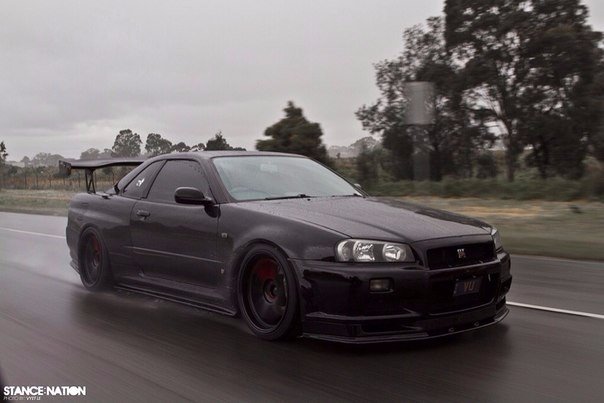 Nissan Skyline GT-R R34 