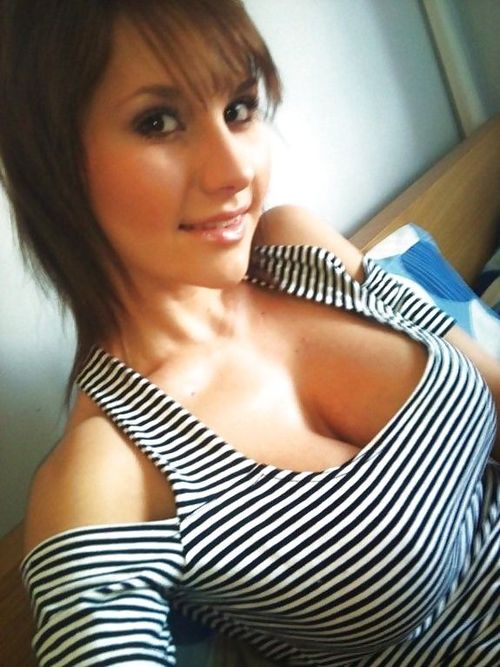 Bulky dilettante nerd fingered and screwed