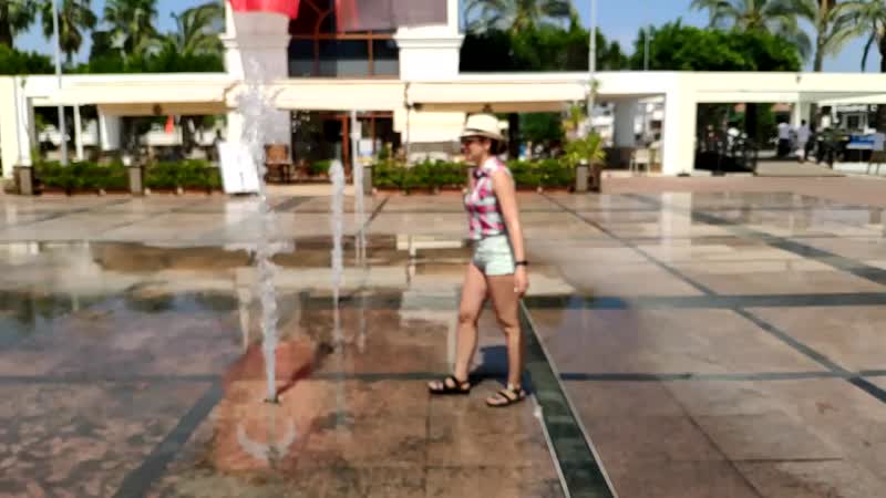 VID_20190517_170333.mp4