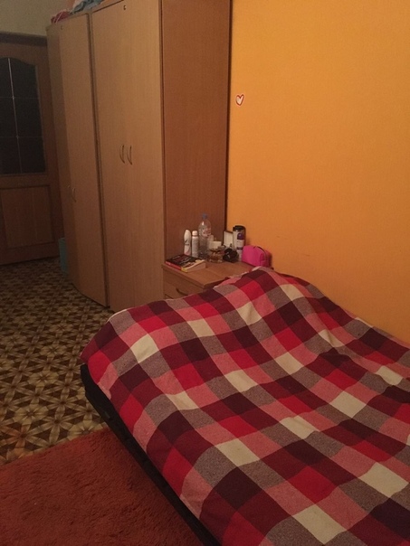 Сдаётся комната (с балконом).<br>метро Печатники (на автобусе 8 мин), также в 4 мин ходьбы станция электрички, которая идёт через площадь трёх вокзалов, Курский вокзал.<br>14000 руб + свет, вода (около 2 тыс) интернет бесплатный <br>В квартире домашние животные, так что уж лучше жителей без дополнительных питомцев)<br> Епифанова - фото Фото: Сдаётся комната (с балконом).<br>метро Печатники (на автобусе 8 мин), также в 4 мин ходьбы станция электрички, которая идёт через площадь трёх вокзалов, Курский вокзал.<br>14000 руб + свет, вода (около 2 тыс) интернет бесплатный <br>В квартире домашние животные, так что уж лучше жителей без дополнительных питомцев)<br> Епифанова