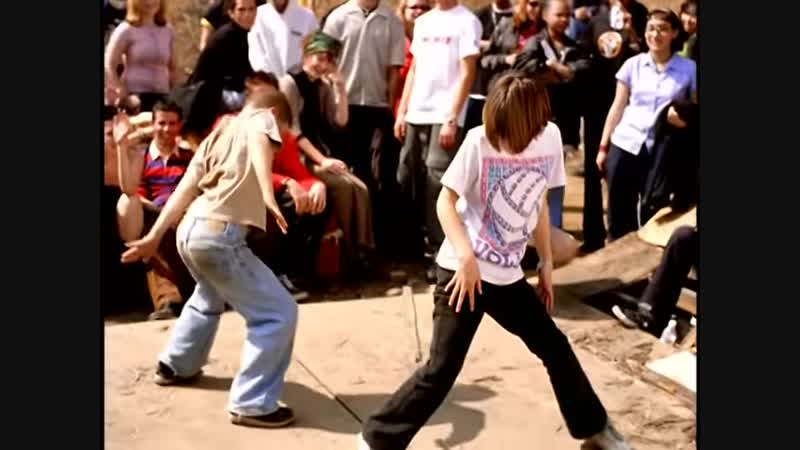Sum 41 - Fat lip