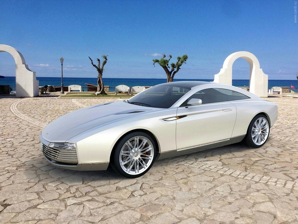 Вехи истории: 2016 Cardi Concept 442 Ателье Cardi известно рядом неординарных концептуальных проектов на ниве автомобильного дизайна. Очередным донором для российских автостроителей может стать