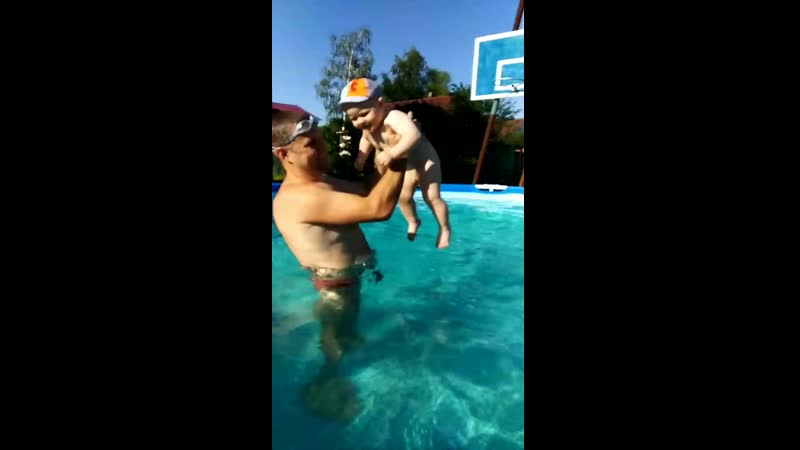 VID_20190606_170618.mp4
