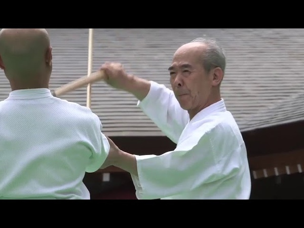 宮本武蔵の二天一流の技を披露・古武道奉納演武~2015北海道神宮~諸井2
