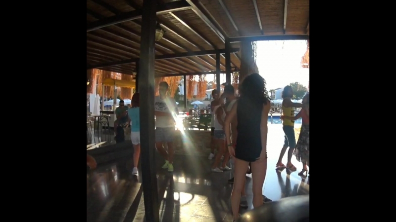 VID_29101229_151259_292.mp4