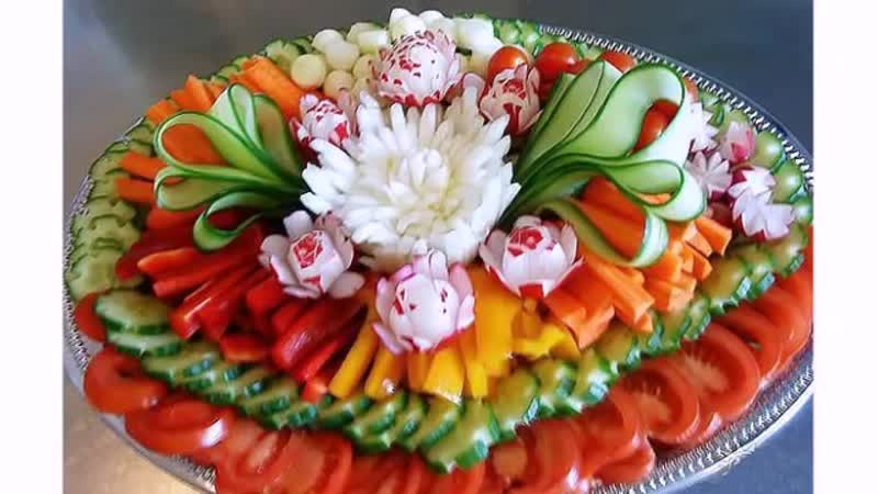Праздничная овощная нарезка