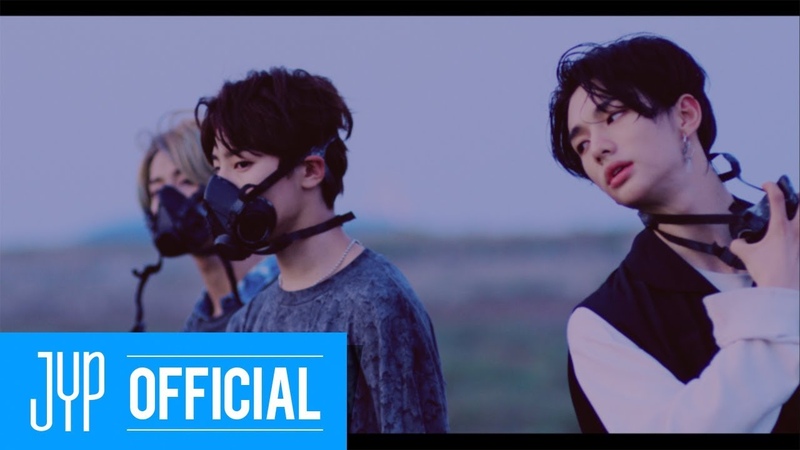 Stray Kids Voices Performance Video
