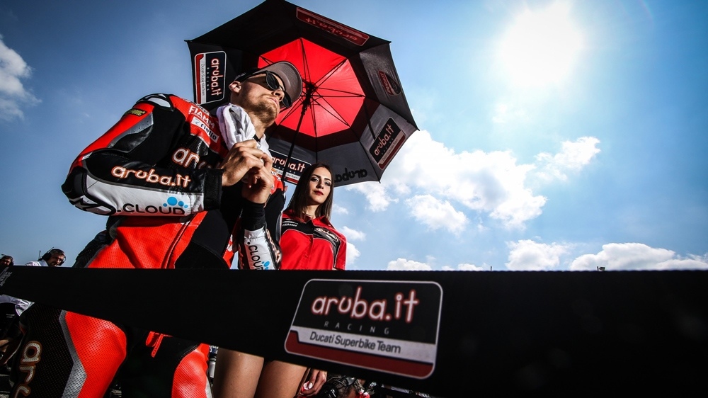 Фотографии с 7-го этапа WSBK 2019 в Мизано