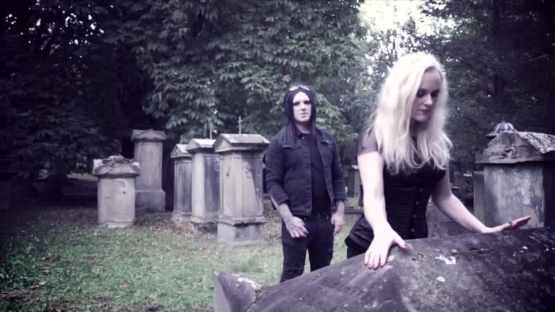 LIV KRISTINE - Love Decay