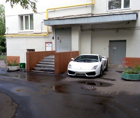 Да у меня правда есть Ламба, только она у Бабушки стоит! 