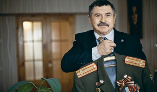 Полковник Виктор Никифоров, бывший начальник связи 8-го корпуса