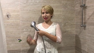 WETLOOK/FULLY CLOTHED/TRANSPARENT T-SHIRT/WET/WAM/КУПАНИЕ В ОДЕЖДЕ
