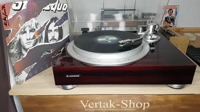 Status Quo – Live