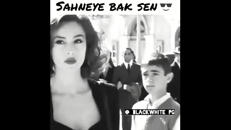 Sahneye Bak Sen ( 480 X 480 ).mp4