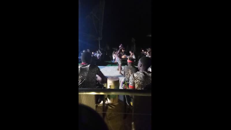 VID_20190311_201309.mp4