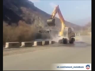 Сам испачкался, сам помылся 😁