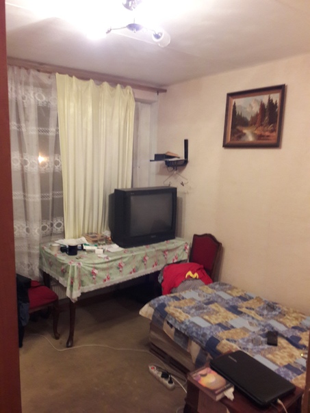 Сдам комнату 10м2 в трехкомнатной квартире, на длительный срок. Адрес: г. Москва, Самаркандский бульвар, дом 17, корпус 4.<br>В комнате есть все для комфортного проживания: кровать, шкаф, телевизор. Санузел раздельный. Стиральная машина. В квартире проживает еще 3 человека. <br>13 000 руб./месяц (коммунальные платежи уже включены). <br>8-915-191-87-40 - фото Фото: Сдам комнату 10м2 в трехкомнатной квартире, на длительный срок. Адрес: г. Москва, Самаркандский бульвар, дом 17, корпус 4.<br>В комнате есть все для комфортного проживания: кровать, шкаф, телевизор. Санузел раздельный. Стиральная машина. В квартире проживает еще 3 человека. <br>13 000 руб./месяц (коммунальные платежи уже включены). <br>8-915-191-87-40