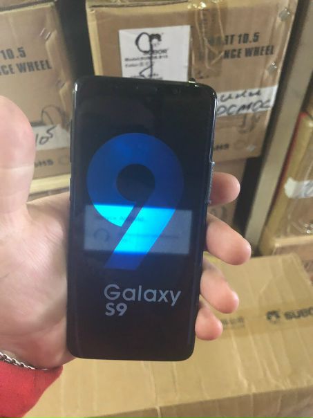 Продам самсунг s9<br>Доставка с меня<br>Цена-18.000<br>Полностью новый<br>Подарили ,но айфоны больше люблю<br>Пишите - фото Фото: Продам самсунг s9<br>Доставка с меня<br>Цена-18.000<br>Полностью новый<br>Подарили ,но айфоны больше люблю<br>Пишите
