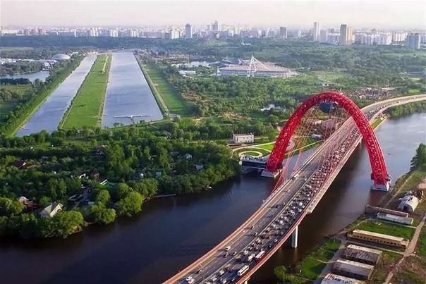 Приглашаю в двухкомнатную квартиру, в которой освобождается койко место, стоимостью 12 тыс. (ку включены в стоимость)в светлой, теплой и уютной комнате(преимущественно для чистоплотного платежеспособного молодого человека РФ (работающего или студента). В квартире будут жить всего 3 человека - вы третий (мы постоянно на работе и в командировках, дома бываем только вечерами). Проживание без хозяина. Расстояние до метро 7 мин пешком от метро Крылатское через красивый парк. <br> <br>Перекресток, Пятерочка и разные магазины, рестораны и кафе, в доступности Ашан, кинотеатр, ТЦ Матрица, фитнес-клуб, парк заповедник Крылатские холмы (обитает более 60 видов наземных позвоночных животных, среди них — млекопитающие, занесённые в Красную книгу Москвы), Гребной канал, одна станция метро и вы на пляже в Строгино (летом купаться и загорать), велотрасса. На территории парка находится родник «Рудненская Божья Мать», который почитается как чудотворный. <br> <br>Большой балкон - вид на лес, расположенный рядом с домом, 2 телевизора, холодильник, стиральная машина, газовая плита, микроволновка, посудомойка, с/у раздельный, wi-fi. 2 этаж. - фото Фото: Приглашаю в двухкомнатную квартиру, в которой освобождается койко место, стоимостью 12 тыс. (ку включены в стоимость)в светлой, теплой и уютной комнате(преимущественно для чистоплотного платежеспособного молодого человека РФ (работающего или студента). В квартире будут жить всего 3 человека - вы третий (мы постоянно на работе и в командировках, дома бываем только вечерами). Проживание без хозяина. Расстояние до метро 7 мин пешком от метро Крылатское через красивый парк. <br> <br>Перекресток, Пятерочка и разные магазины, рестораны и кафе, в доступности Ашан, кинотеатр, ТЦ Матрица, фитнес-клуб, парк заповедник Крылатские холмы (обитает более 60 видов наземных позвоночных животных, среди них — млекопитающие, занесённые в Красную книгу Москвы), Гребной канал, одна станция метро и вы на пляже в Строгино (летом купаться и загорать), велотрасса. На территории парка находится родник «Рудненская Божья Мать», который почитается как чудотворный. <br> <br>Большой балкон - вид на лес, расположенный рядом с домом, 2 телевизора, холодильник, стиральная машина, газовая плита, микроволновка, посудомойка, с/у раздельный, wi-fi. 2 этаж.
