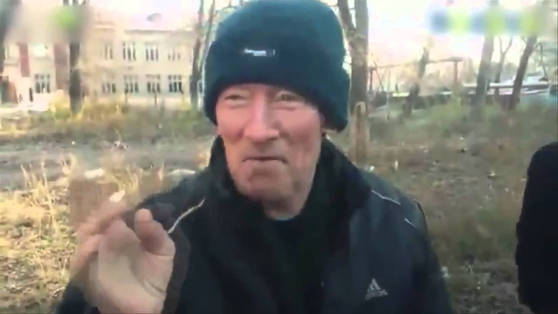 ВЕДРО ВОДЫ И ХУЙ ТУДЫ