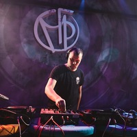 Антон Zik