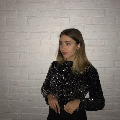 Лиза Смирнова