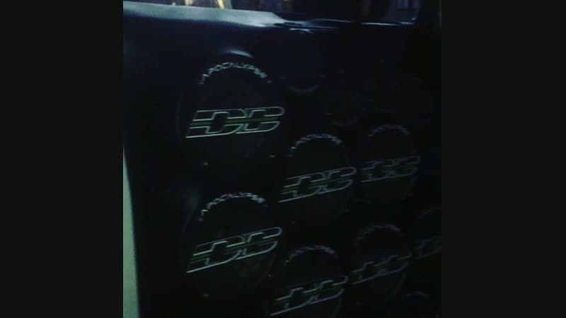 HUMMER H2 LOUD SOUND blackstarburger