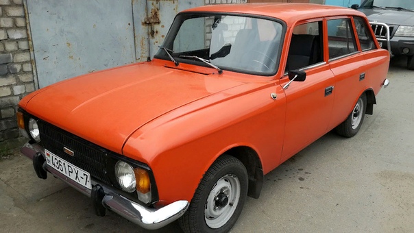 Иж-2125 Иж-2125 «Ко́мби» (Иж-Ко́мби) советский и российский автомобиль, выпускавшийся с 1973 по 1997 год на Ижевском автомобильном заводе, на базе легкового автомобиля Москвич-412. Первый