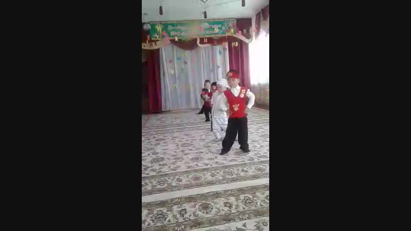 батырлар биі