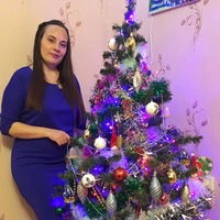 Лена Лебединова