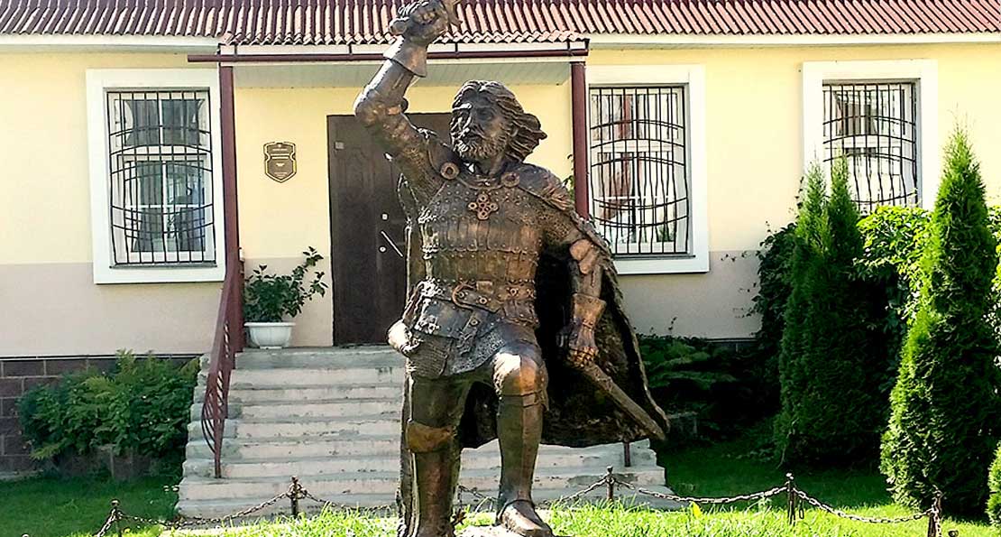 Памятник в Полоцке