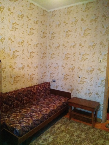 Сдается 1- комната ,в 2х комнатной квартире- 59 кв.метров(вторая комната закрыта, и в ней никто не живет), метро Новогиреево,окна в тихий двор, дом напротив входа в Терлецкий парк, очень теплая,просторная квартира.потолки 3,25,раздельный сан.узел,газовое водоснабжение(про отключение хол. воды летом можно забыть) цена 30 т.р. желательно без животных. Курить в квартире нельзя.<br> Викторович - фото Фото: Сдается 1- комната ,в 2х комнатной квартире- 59 кв.метров(вторая комната закрыта, и в ней никто не живет), метро Новогиреево,окна в тихий двор, дом напротив входа в Терлецкий парк, очень теплая,просторная квартира.потолки 3,25,раздельный сан.узел,газовое водоснабжение(про отключение хол. воды летом можно забыть) цена 30 т.р. желательно без животных. Курить в квартире нельзя.<br> Викторович