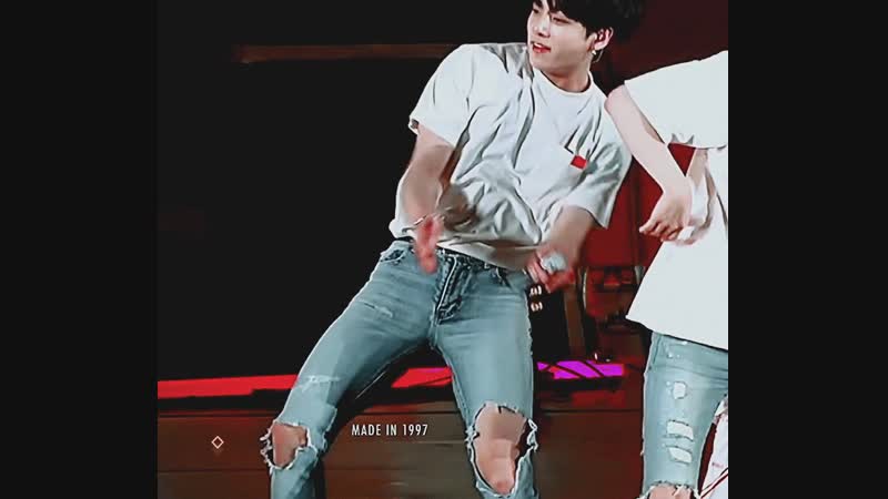 Choke me with this hips