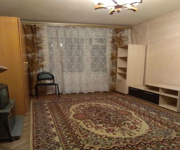 м. Рязанский Проспект <br>4-й вешняковский проезд, 5 <br>Сдам однокомнатную квартиру в районе с прекрасно развитой инфраструктурой: транспорт,магазины,кондитерская,торгово-деловой центр,кафе и рестораны.В квартире хороший ремонт.Квартира просторная,светлая.Есть мебель и необходимая техника.Рассмотрю двух женщин, одну женщину, двух мужчин, одного мужчину, семейную пару, больше двух человек. <br>Оплата: 30000 (комиссия 15000) <br>Звонить по телефону: 89251153459 - фото Фото: м. Рязанский Проспект <br>4-й вешняковский проезд, 5 <br>Сдам однокомнатную квартиру в районе с прекрасно развитой инфраструктурой: транспорт,магазины,кондитерская,торгово-деловой центр,кафе и рестораны.В квартире хороший ремонт.Квартира просторная,светлая.Есть мебель и необходимая техника.Рассмотрю двух женщин, одну женщину, двух мужчин, одного мужчину, семейную пару, больше двух человек. <br>Оплата: 30000 (комиссия 15000) <br>Звонить по телефону: 89251153459