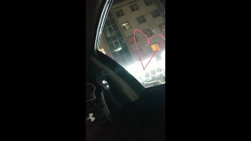 VID_22130527_040505_298.mp4