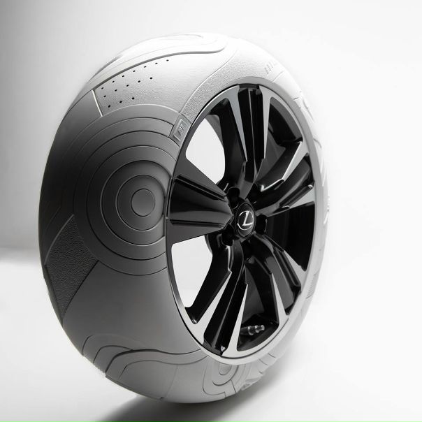 Компания Lexus и дизайнер Джон Эллиот представили кроссовер на шинах Nike Air Force 1-Inspired