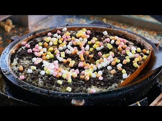Malaysian Street Food - CRISPY PANCAKE Nutella, Marshmallow, Green Tea, Banana